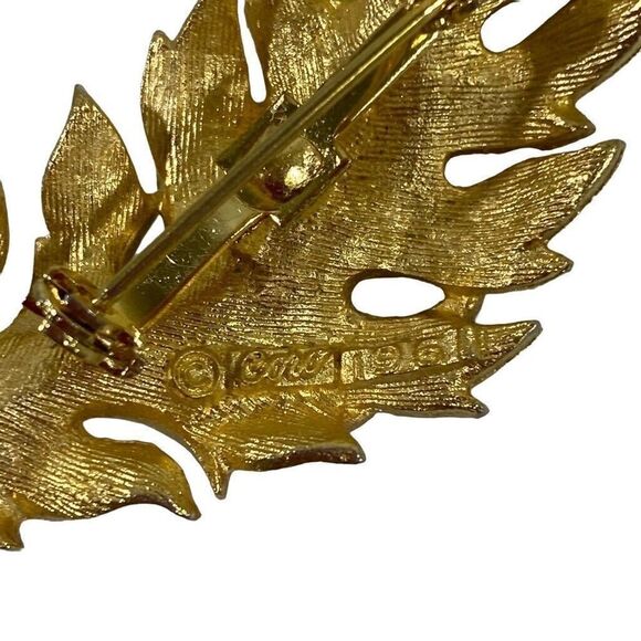 Lot 2 Coro Brooch Pins Leaf & Rhinestone 4 Leaf Clover Gold Tone - Picture 3 of 4